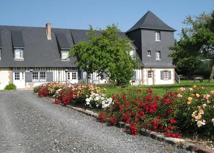Manoir Du Petit Saint Pierre Онфлёр