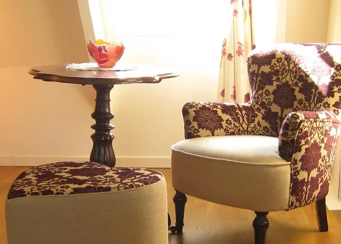 Manoir Du Petit Saint Pierre *